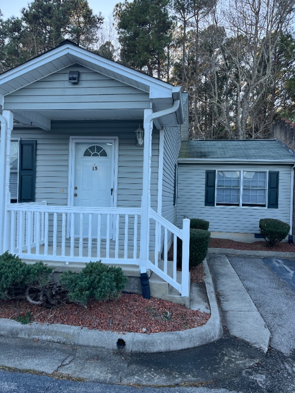 Building Photo - 2515 Franklin Turnpike