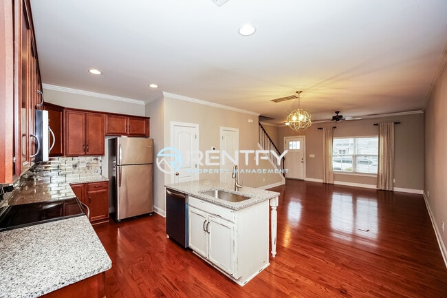 Building Photo - 2506 Gallery Drive