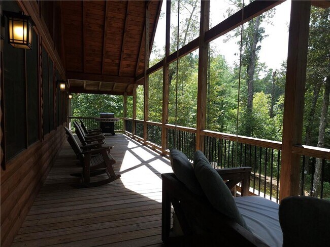 Building Photo - 101 Hothouse Dr