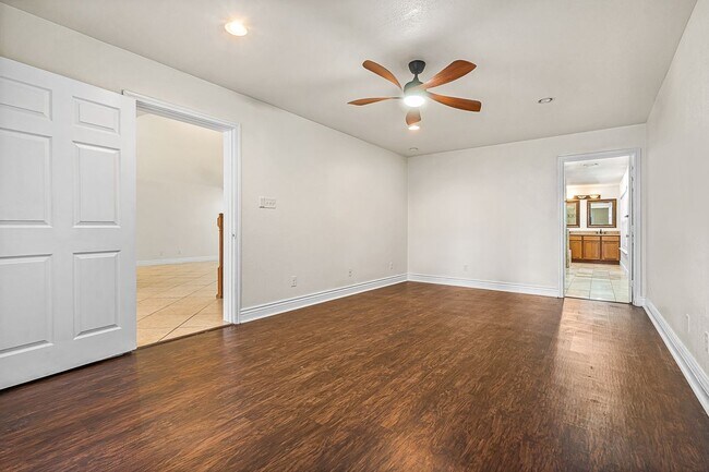 Building Photo - 9130 Windgarden Cir