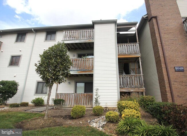 Building Photo - 5322 Ravens Crest Dr