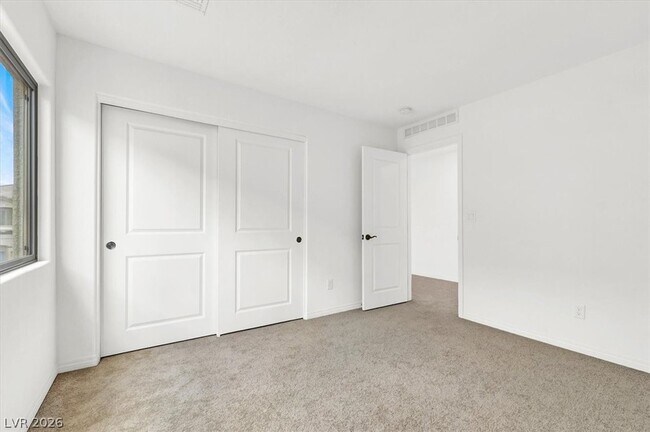 Building Photo - 7079 Grace Est Ave