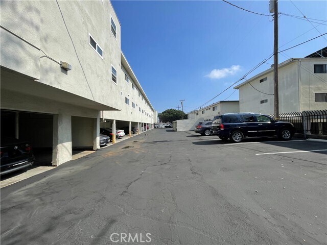 Building Photo - 4160 W 182nd St