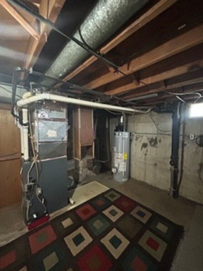 Building Photo - 22 S Randall Ave