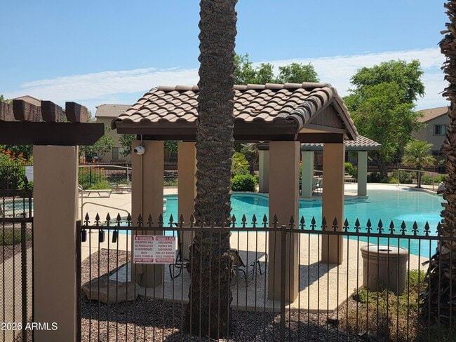 Building Photo - 2170 Scully Dr