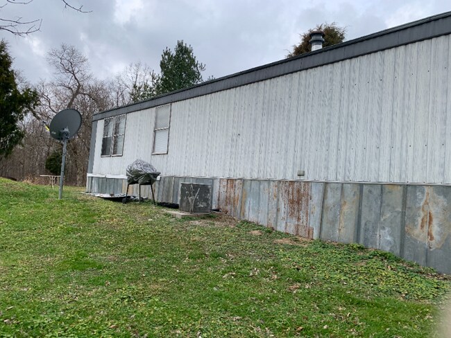 Building Photo - 5634 S Riddle Rd