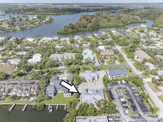 Building Photo - 4890 Bethel Creek Dr