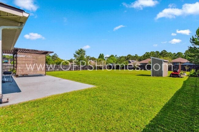 Building Photo - 8170 Tavira St