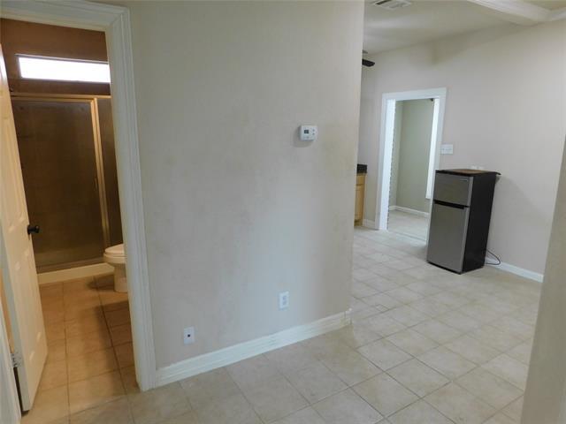 Building Photo - 500 Stephan Dr.