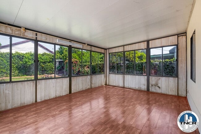 Building Photo - Delightful 4 Bedroom | 2 Bath