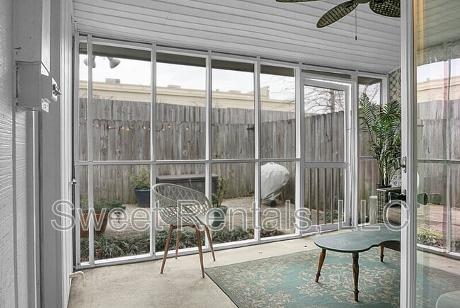 Building Photo - 733 Ralston Ct