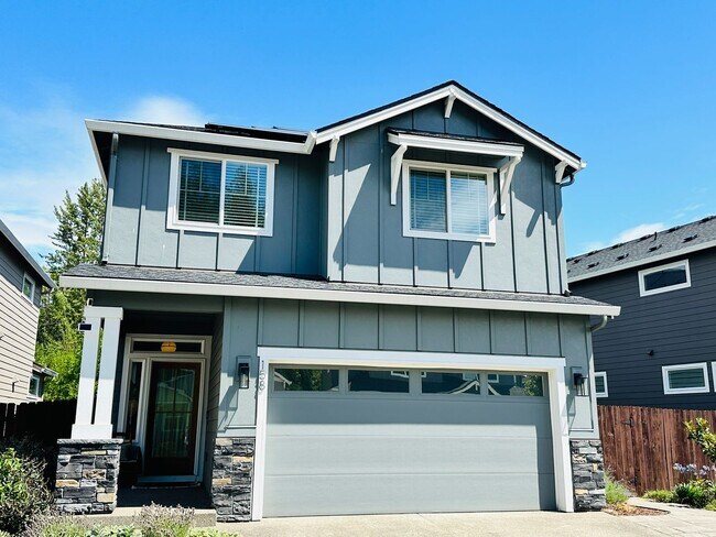 Building Photo - Charming Newer Ridgefield Home with Upgrades Throughout