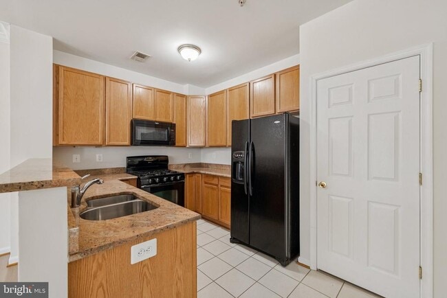Building Photo - 15503 John Diskin Cir