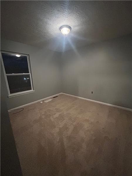 Building Photo - 580 Rosebud Cir