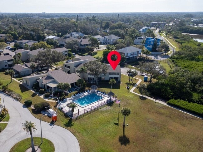 Building Photo - 656 Windrush Bay Dr