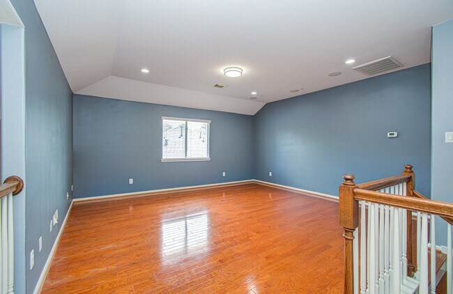 Building Photo - 6307 S Wintersage Ln