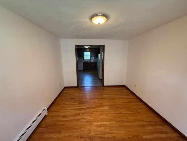 Building Photo - 30 Woodleigh Rd