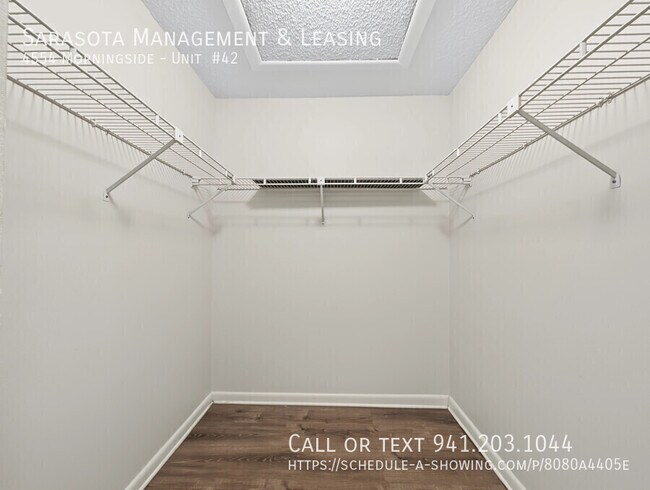 Building Photo - 4554 Morningside-Unit  #42
