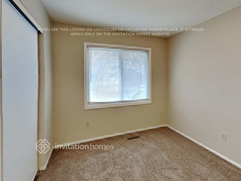 Building Photo - 7595 Springbrook Ln