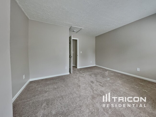 Building Photo - 2305 Brandytrace Cir