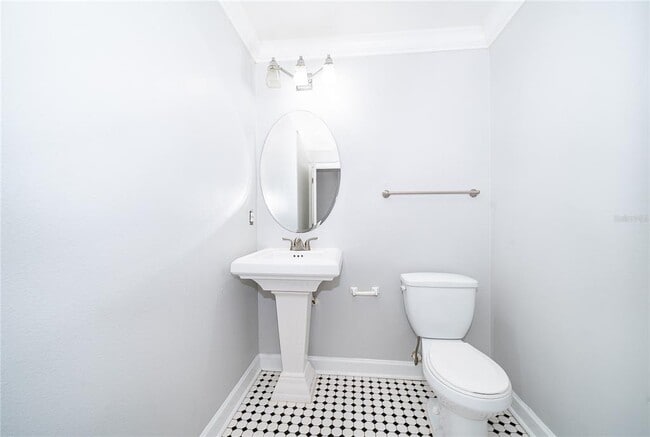 Building Photo - 2007 Dixie Belle Dr