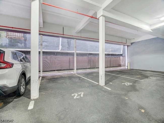 Building Photo - 90 Clinton Ave