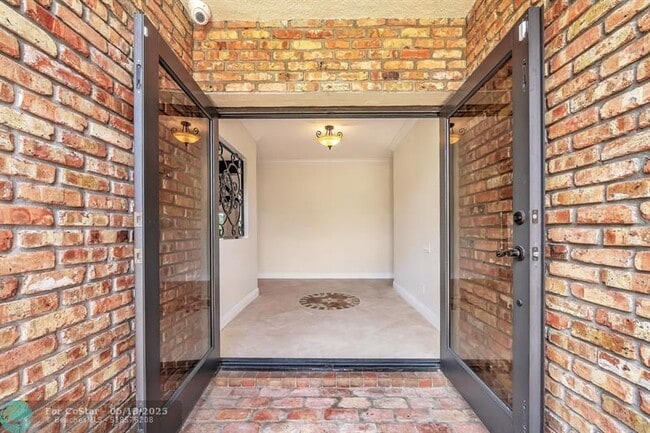 Building Photo - 4920 SW 170th Ave