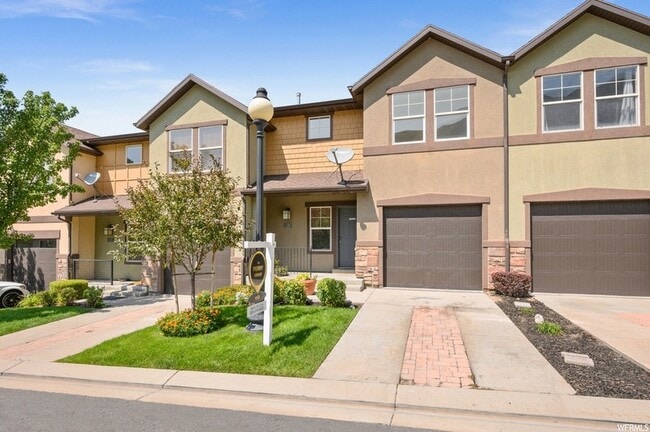 Building Photo - 129 Chandlerpoint Way