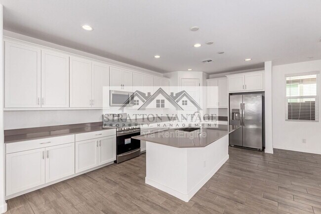 Building Photo - 36595 W Mediterranean Way