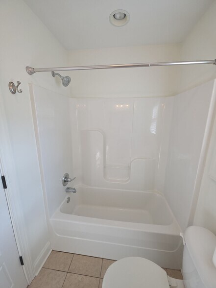 Building Photo - 117 Phillips Bend Ct