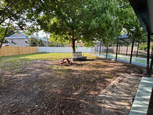 Building Photo - 5299 32nd Terrace N