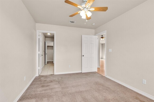 Building Photo - 109 Bolero Way