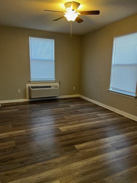 Building Photo - 4650 Mayflower St