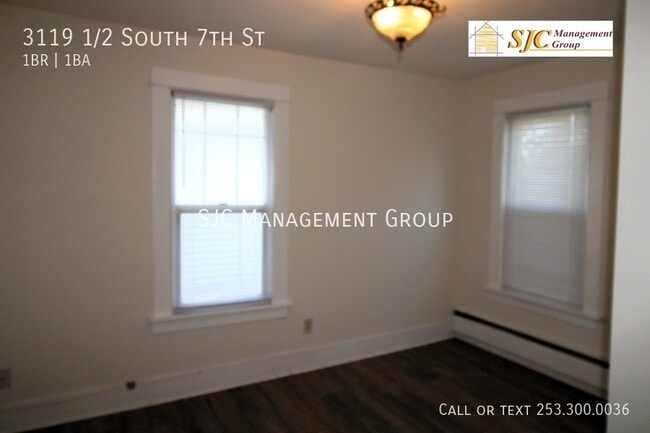 Building Photo - 3119 1/2 South 7th St -