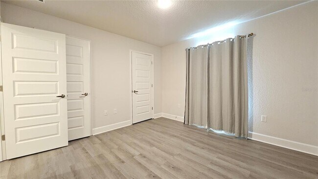 Building Photo - 5050 SW 91st St