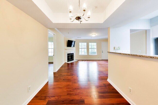 Building Photo - 10823 Hampton Mill Terrace