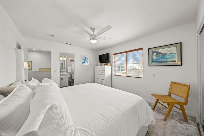 Building Photo - Fully Furnished Rental Imperal Beach
