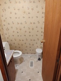 Building Photo - 2 Bedroom 1 bath Trailer in Whittier  $950 a month