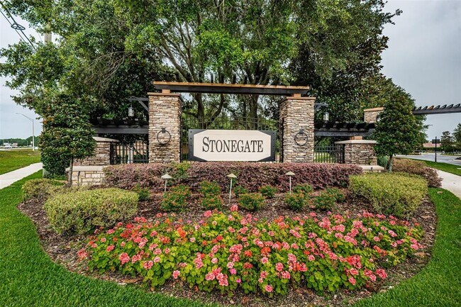 Building Photo - 3033 Stonegate Falls Dr