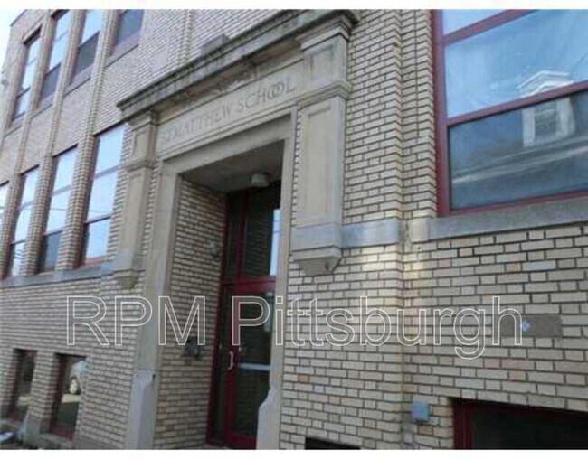 Building Photo - 1822 Harcum Wy