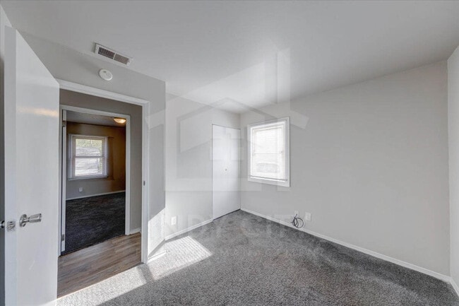 Building Photo - 3621 Beasley Dr