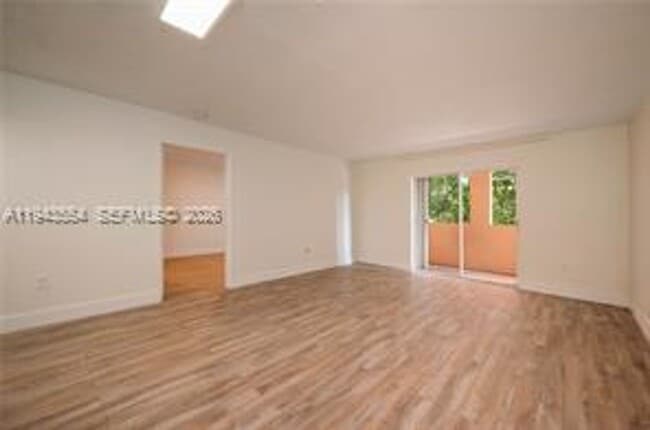 Building Photo - 1 Alhambra Cir