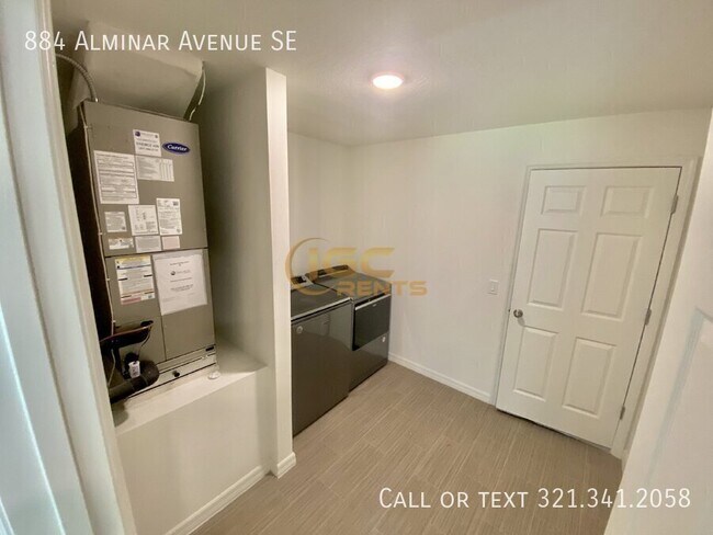 Building Photo - 884 Alminar Ave SE