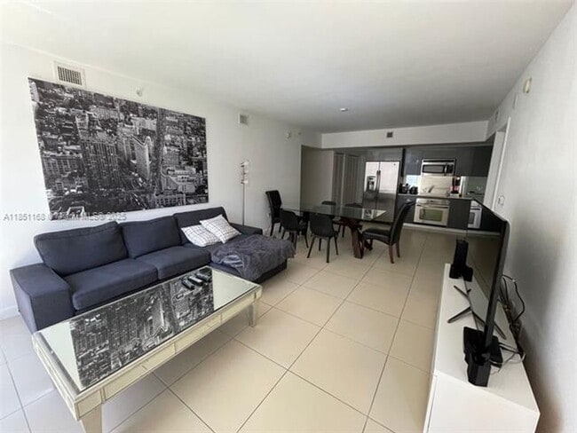 Building Photo - 31 SE 6th St