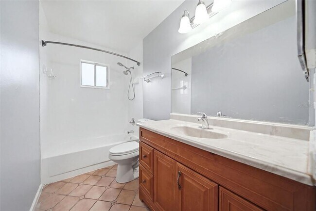 Building Photo - 8334 Crosswicks Dr