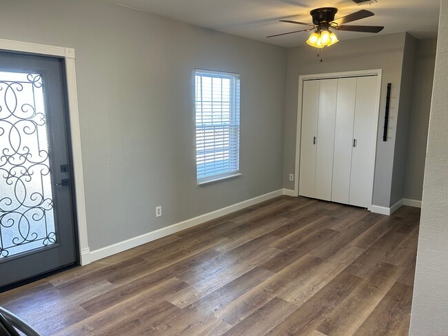 Building Photo - 3119 Belz Rd