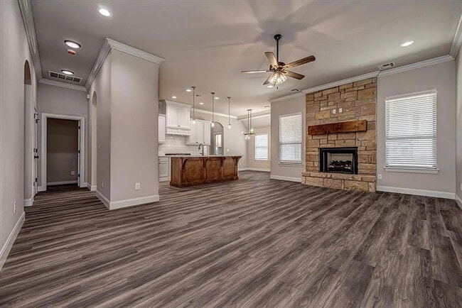 Building Photo - 11616 NW 104th St