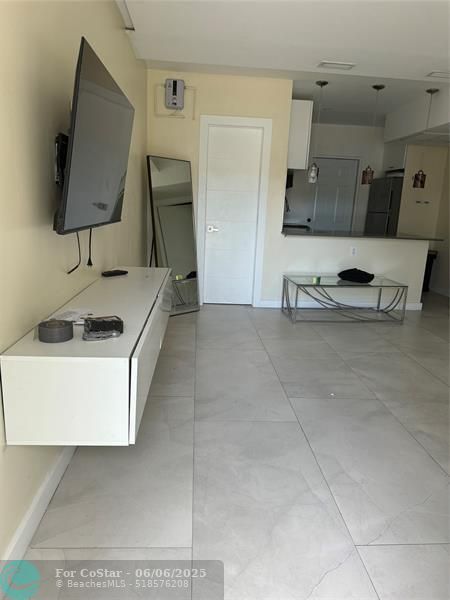 Building Photo - 2201 Greene St.