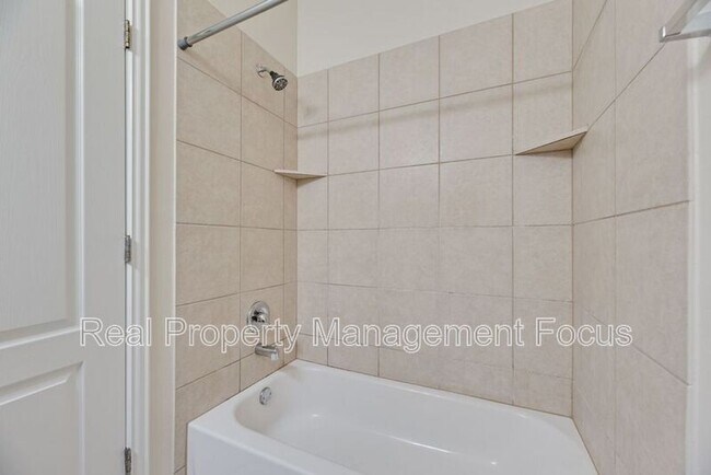 Building Photo - 5037 Diamond Peak Ct