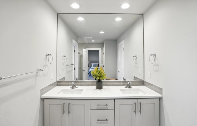 Building Photo - New Corner Lot- 3 Car Garage!